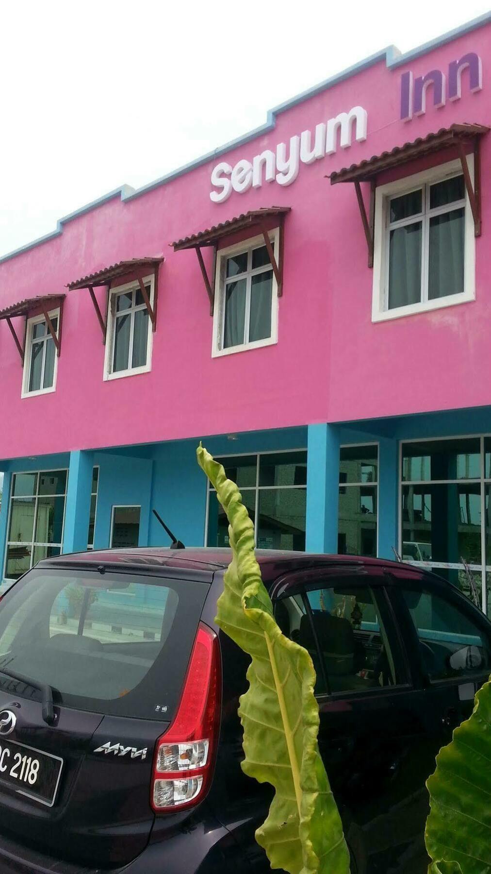 Oyo 275 Senyum Inn Pantai Cenang  Kültér fotó